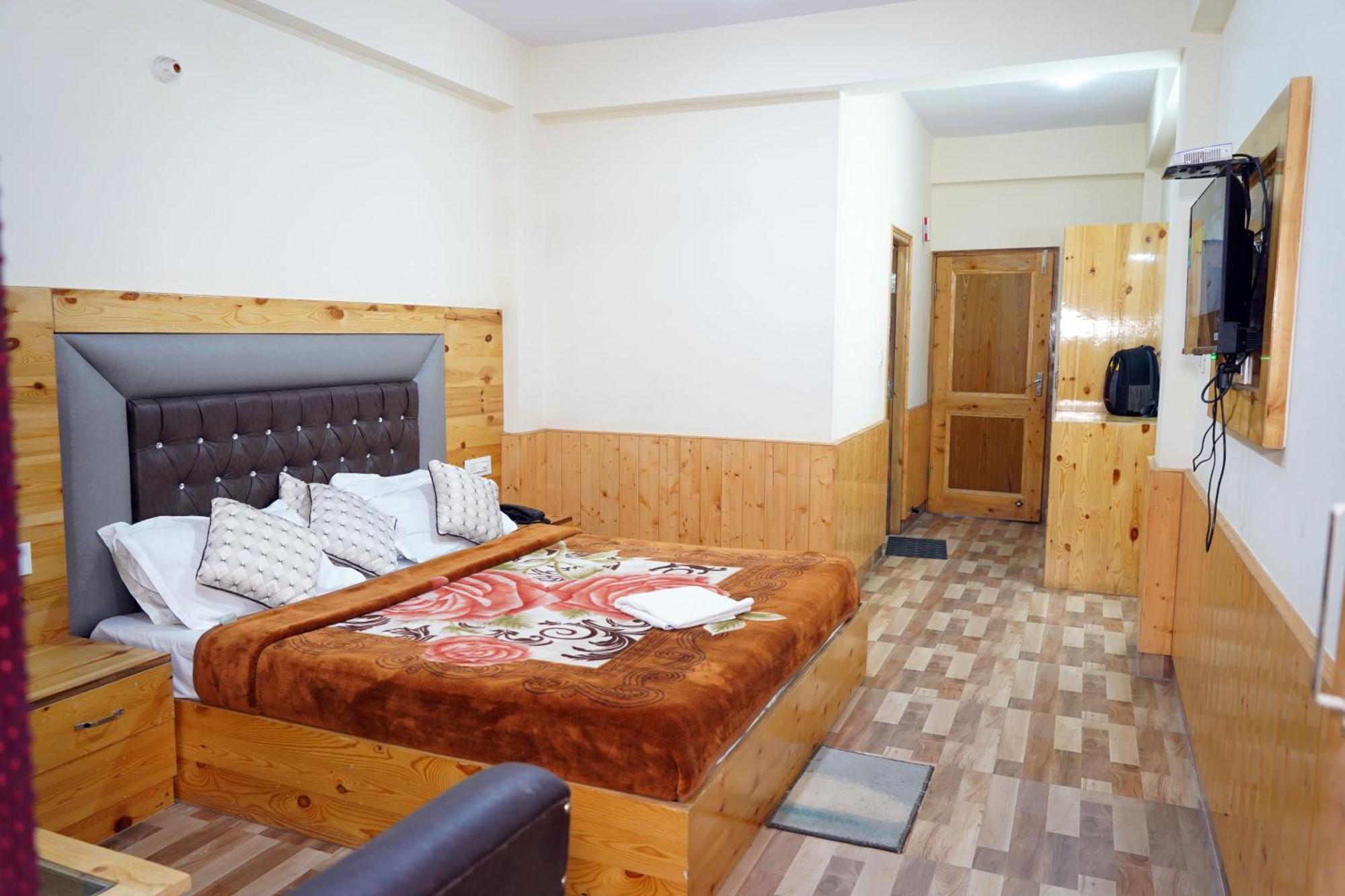 Hotel Anchal Residency Manali מראה חיצוני תמונה